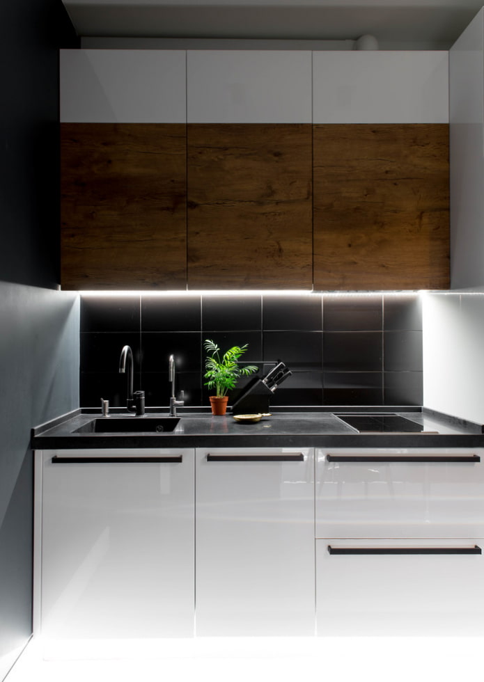 Illumination of the working area Illumination of the working area