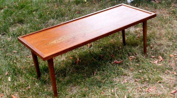 Coffee table Coffee table