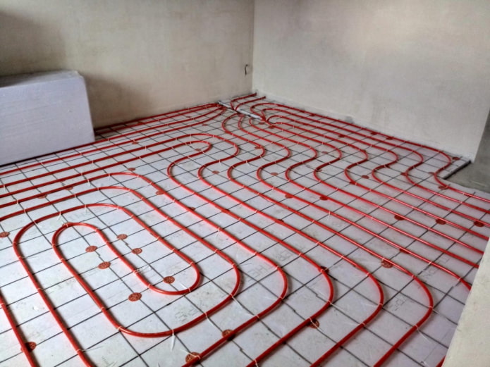 warm floor in the bedroom