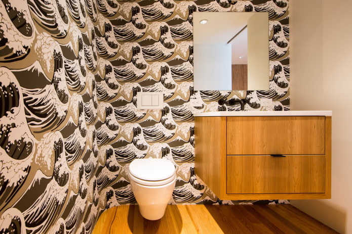 wallpaper in the toilet
