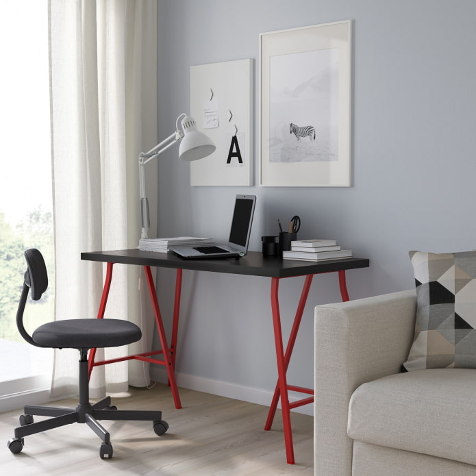 Black table top red legs