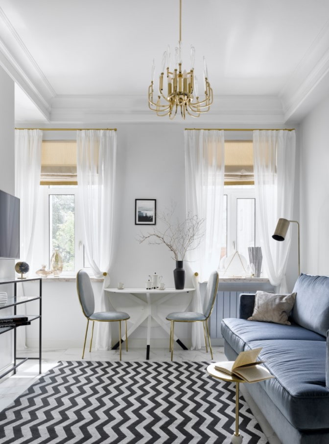 carpet in the living room