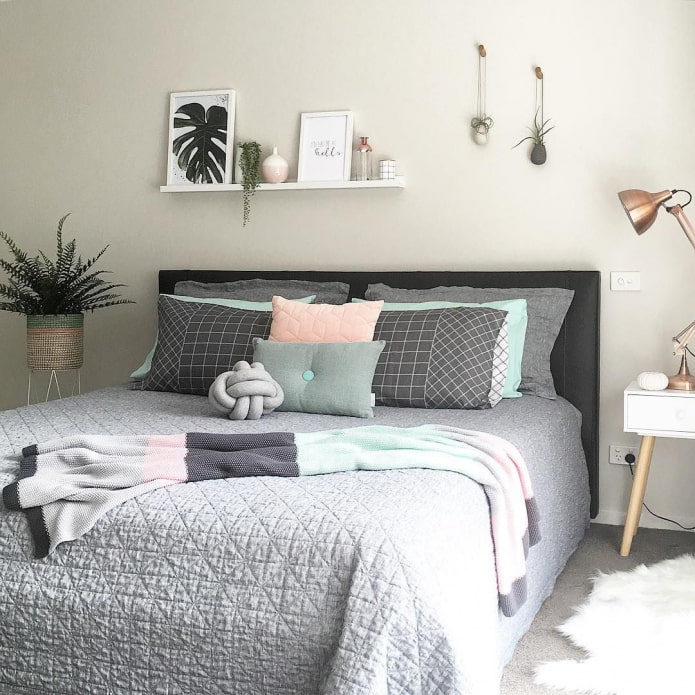 plaid in the interior of the bedroom