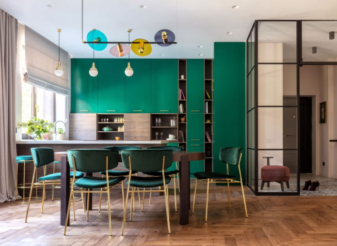 highlight the hallway in the studio