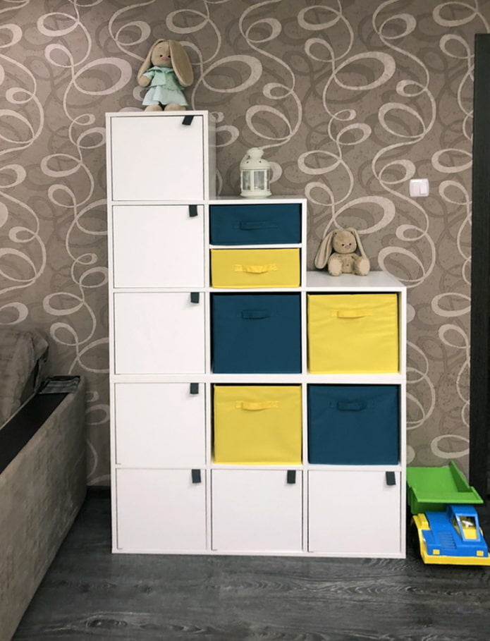 Shelving unit white