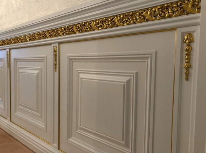 wall decoration in classic style wall decoration in classic style