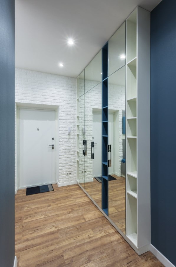 full-wall mirror cabinet full-wall mirror cabinet