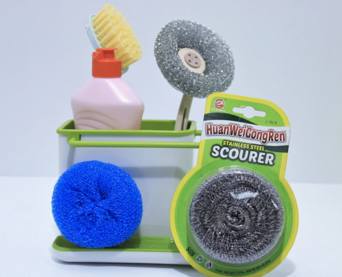 Metal brush Metal brush