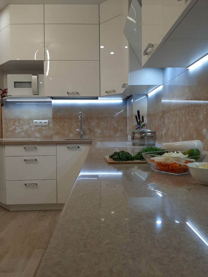 skinned with sandy motifs and backlighting skinned with sandy motifs and backlighting