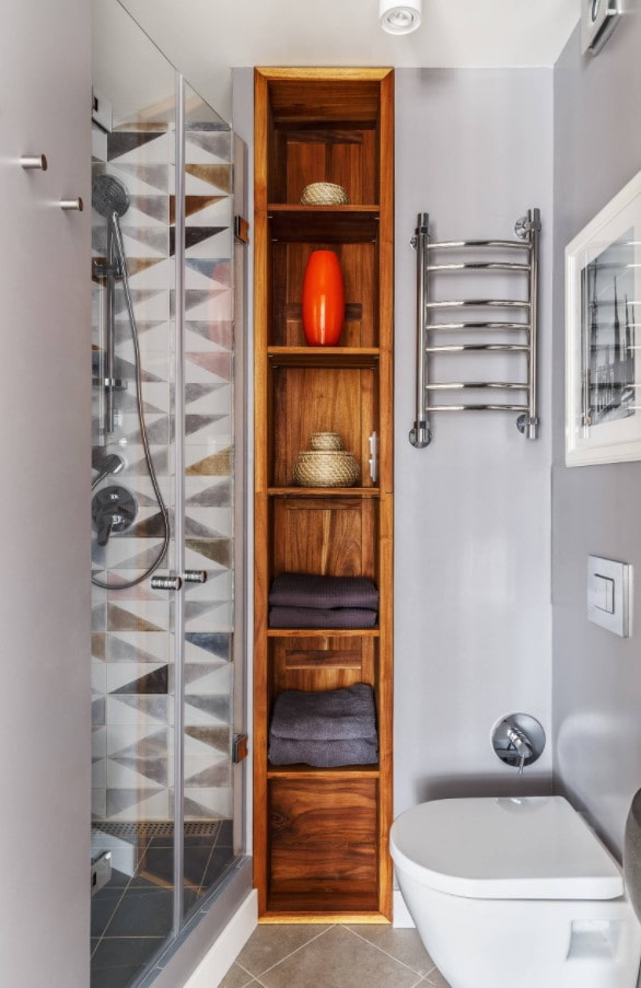 open storage in the bathroom