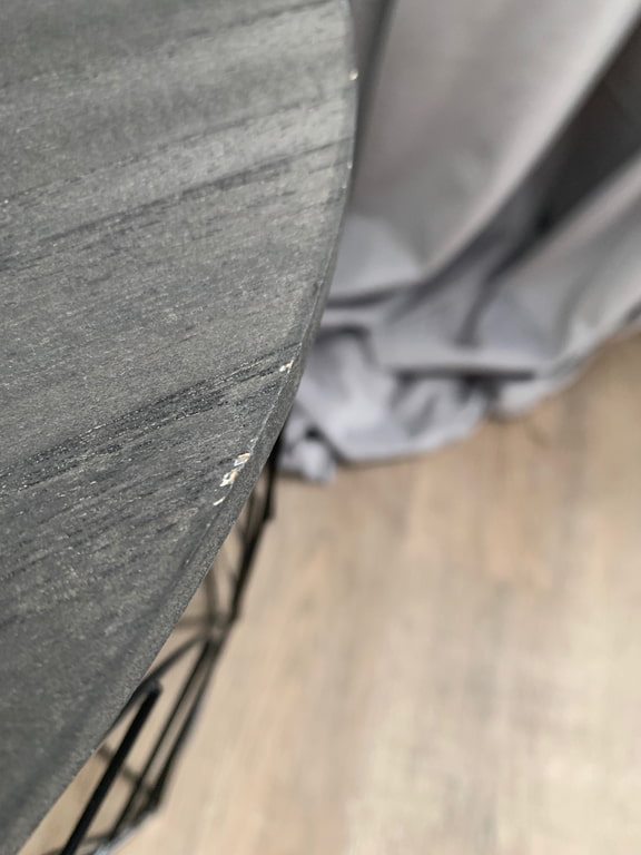 Chipped on the stolhnitsa