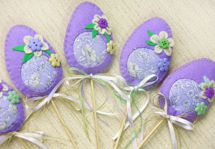 Felt decoration Felt decoration