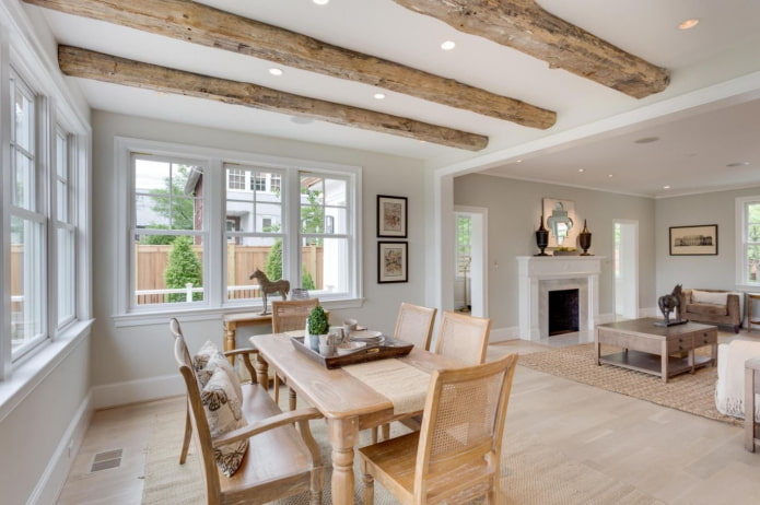 false beams on the ceiling of the dining room false beams on the ceiling of the dining room