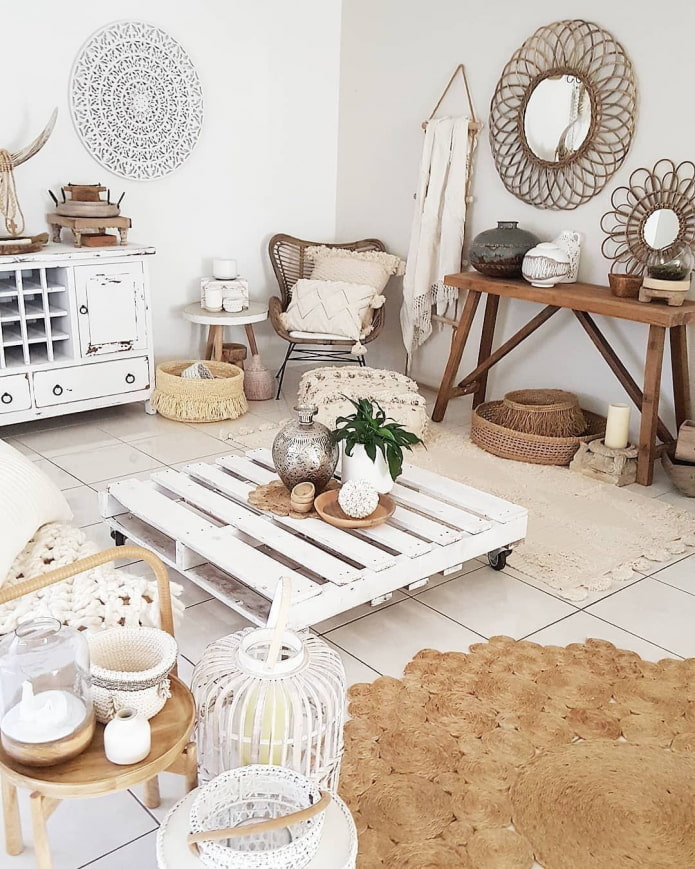 pallets in the interior