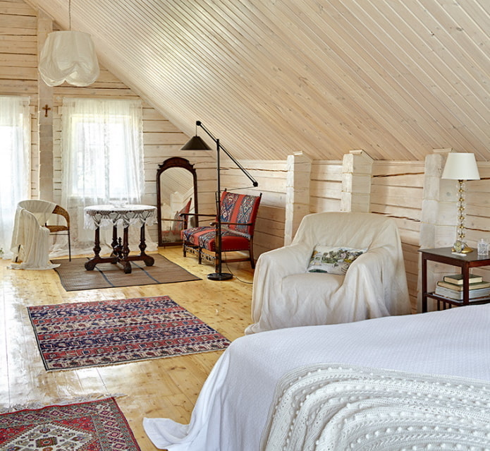 Lining on the attic ceiling