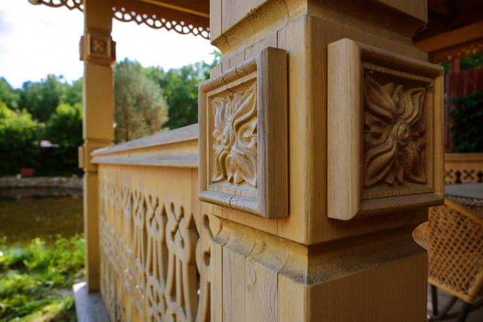 Carved details Carved details