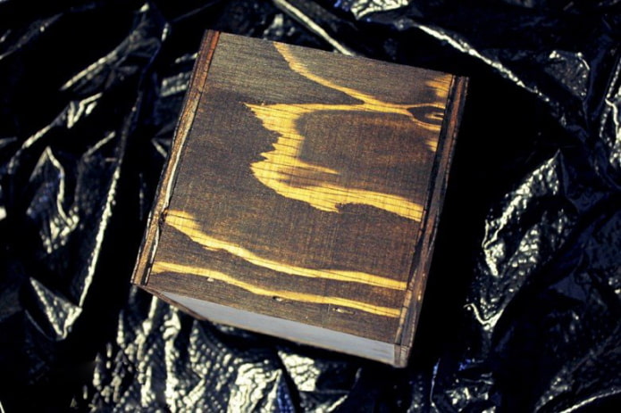 Product covered with stain Product covered with stain