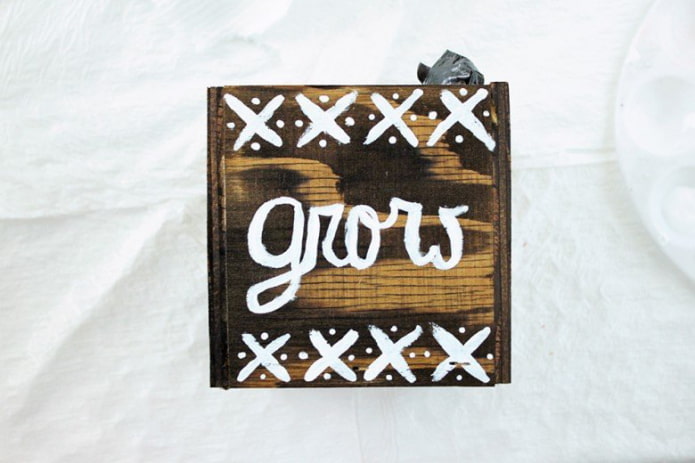 We paint the product We paint the product