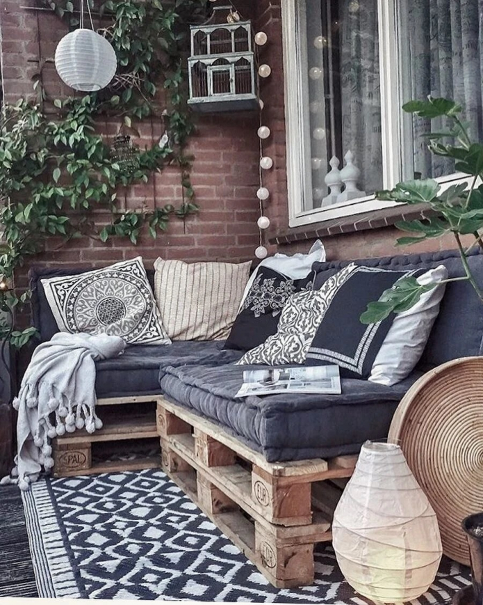 Pallet furniture Pallet furniture