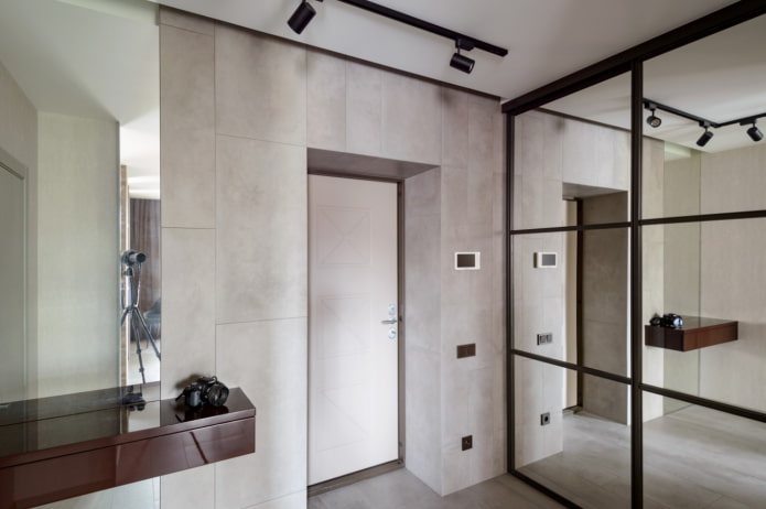 wall decoration with tiles in the hallway