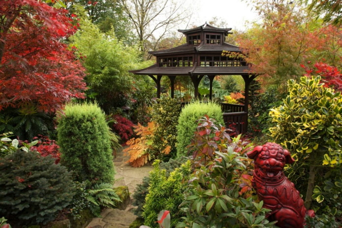 garden with chinese style gazebo garden with chinese style gazebo