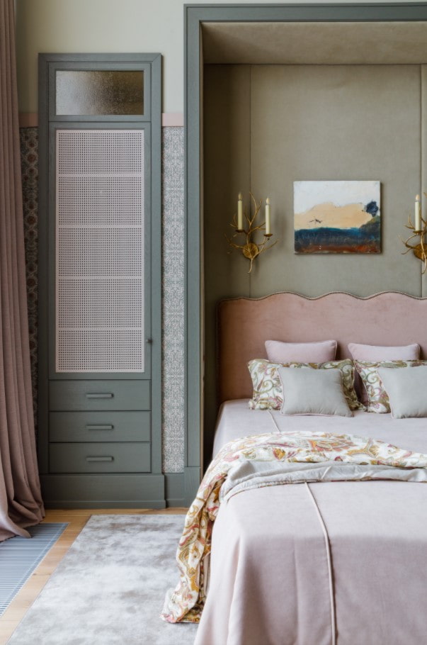 bed in a niche bed in a niche