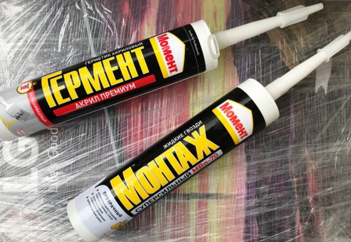 moment sealant and liquid nails