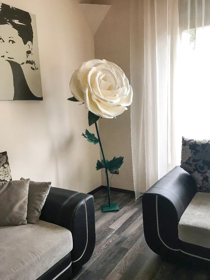 floor lamp in the form of a rose floor lamp in the form of a rose