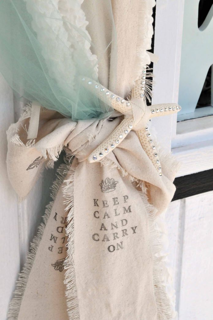 starfish on curtains