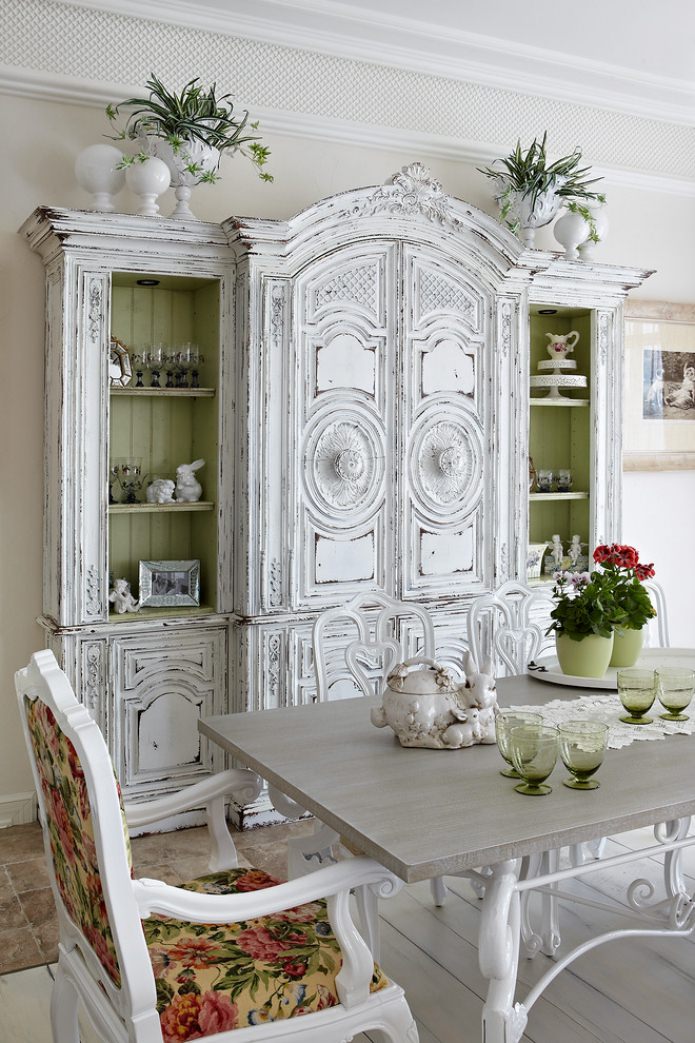 shabby chic dining room