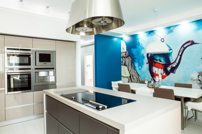 photomurals near the dining table