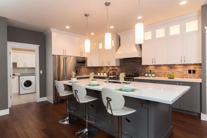 kitchen apron under the brick