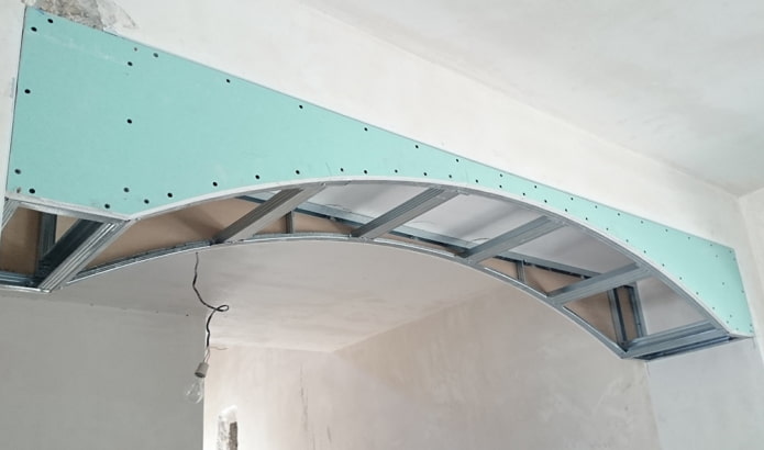 Plasterboard arch