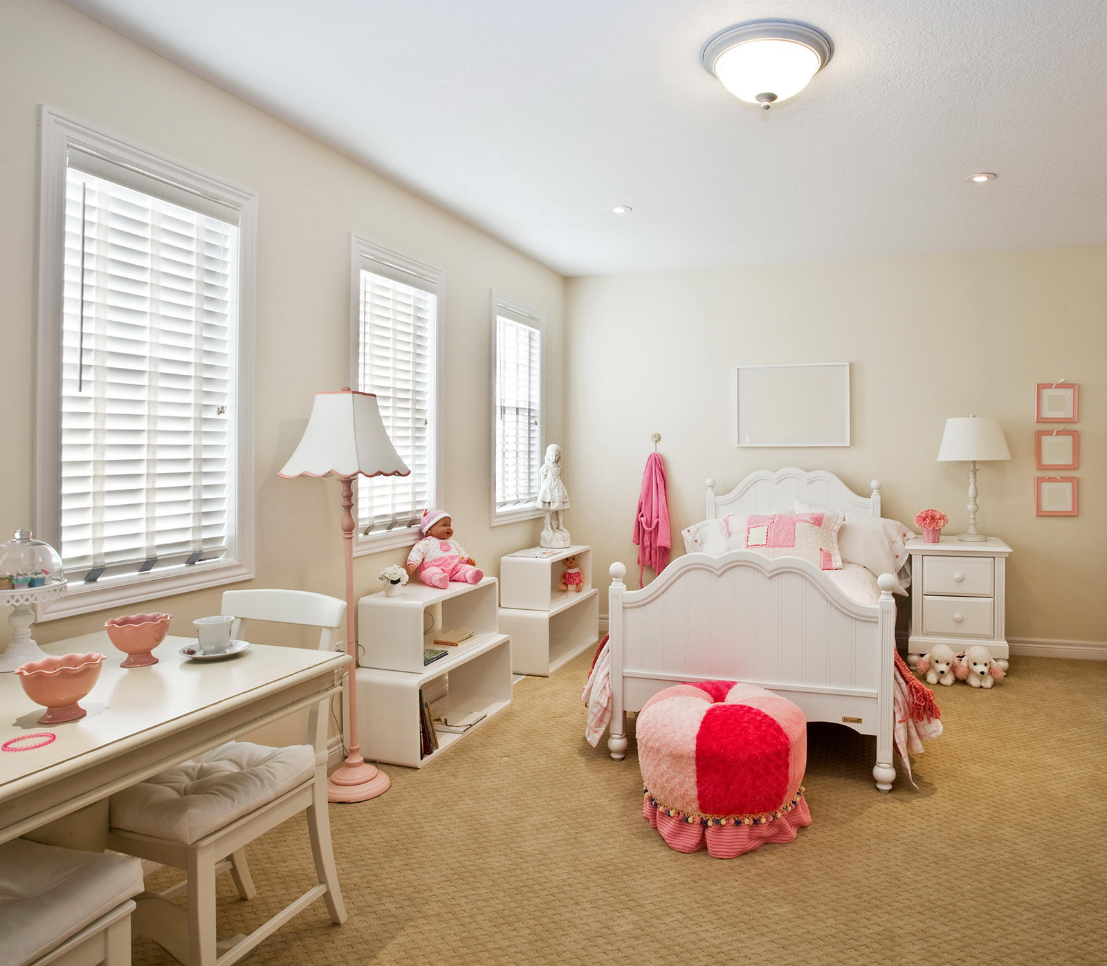 Nursery in beige colors