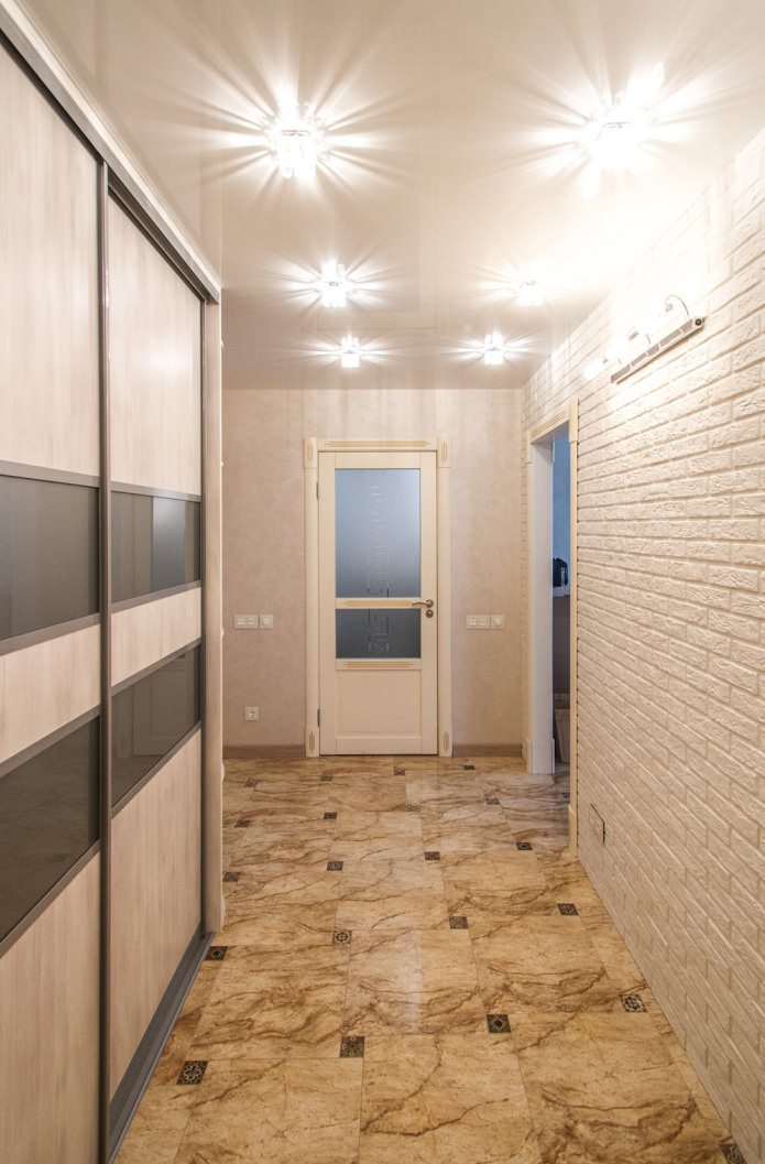white brick in the interior of the hallway white brick in the interior of the hallway