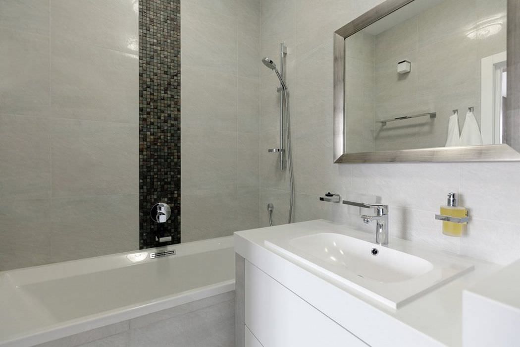 bathroom in apartment design 64 sq. m.