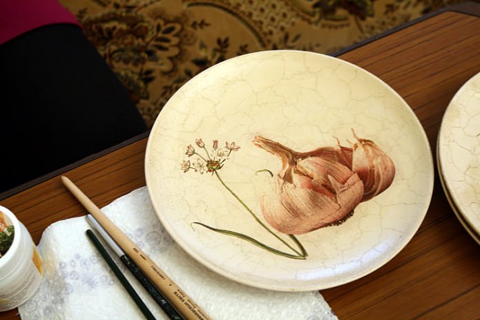 decoupage plates with craquelure