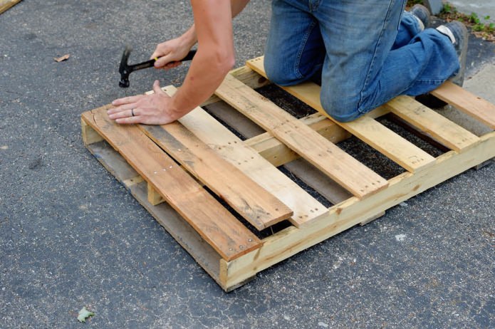 pallet table pallet table
