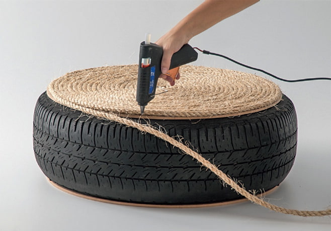 DIY ottoman made of tires