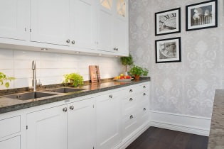 How to choose wallpaper for a small kitchen?