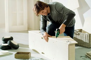 How to choose a screwdriver for your home?