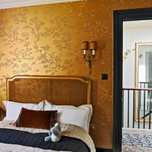 Design with gold wallpaper: design features, types, combinations, 60 photos-8