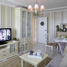 Wallpaper for a small room: choice of color, pattern, expanding photo wallpaper, combination-1