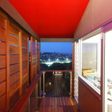 Red ceiling in the interior: features and photo selection-1