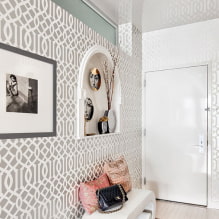 Stretch ceiling in the corridor and hallway: types of structures, textures, shapes, lighting, color, design-7