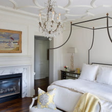 Stucco molding on the ceiling: types of material, design, options for the location of stucco decoration-2