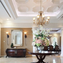 Stucco molding on the ceiling: types of material, design, options for the location of stucco decoration-3