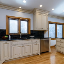 How to choose a ceiling plinth: types by material, texture, shape, size, color, design, type of ceiling-4