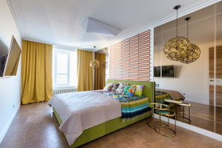 Mirror in the bedroom - a selection of photos in the interior and recommendations for proper placement