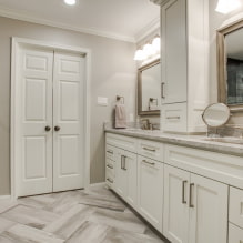 White doors in the interior: types, design, fittings, combination with the color of the walls, floor-5